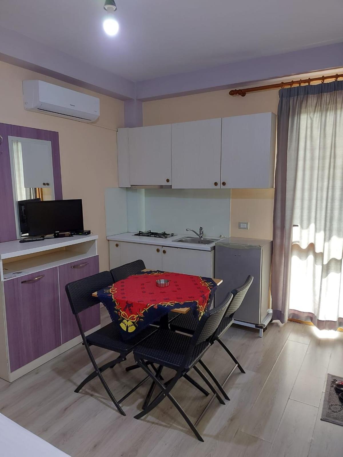 Vila Green Relax Vlorë Esterno foto